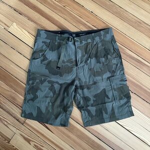 Prana Men's Green Camouflage Cargo Shorts